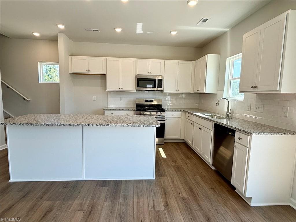 Stick/Site Built at 5869 Latigo Court, Clemmons NC 27012, photo 2 of 4