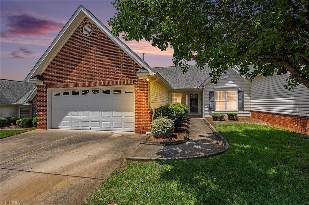5609 Roundup Circle, Greensboro NC 27405