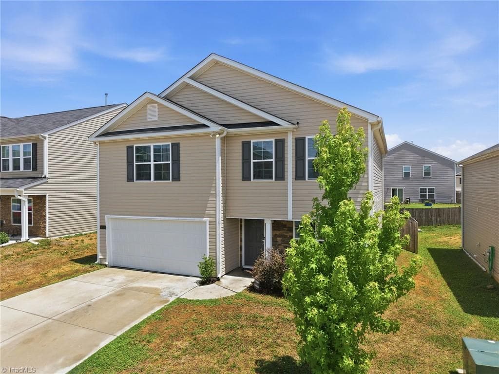 Stick/Site Built at 6824 Keeneland Drive, Whitsett NC 27377, photo 40 of 44