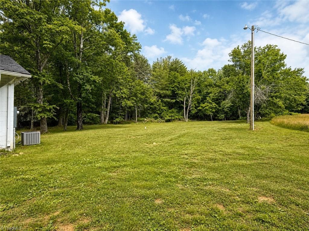 Stick/Site Built at 54 WagonWheel Way, Sparta NC 28675, photo 3 of 25