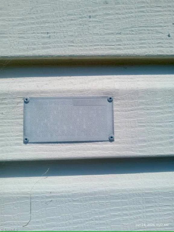 Manufactured Home at 8365 DIRGIE MINE Road, Roxboro NC 27574, photo 9 of 24