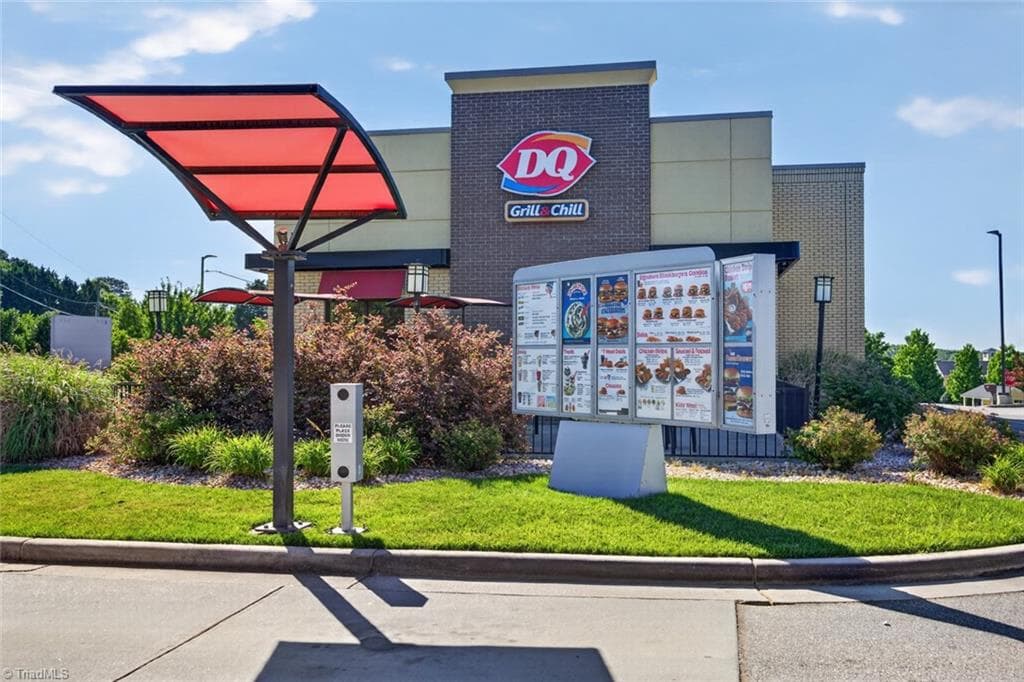 Retail at 1458 Union Cross Road, Kernersville NC 27284, photo 2 of 33