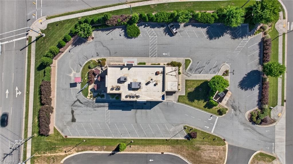 Retail at 1458 Union Cross Road, Kernersville NC 27284, photo 9 of 33