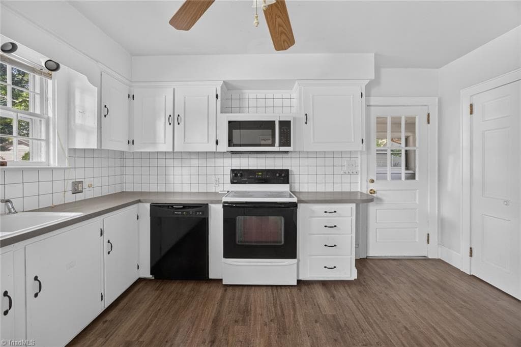 Stick/Site Built at 3252 Main Street, Winston-Salem NC 27127, Winston-Salem, photo 7 of 20