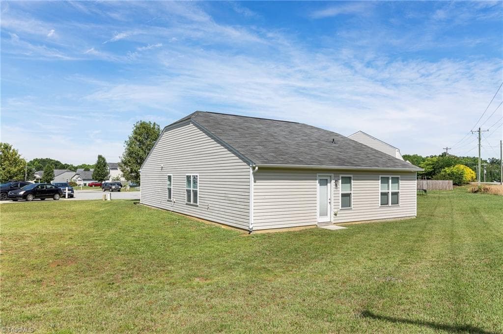 Stick/Site Built at 216 Florida Drive, Thomasville NC 27360, photo 28 of 28