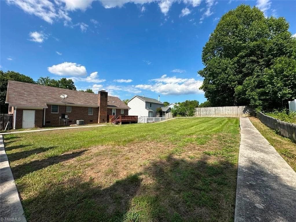 Stick/Site Built at 2308 Leeds Avenue, High Point NC 27265, photo 20 of 45