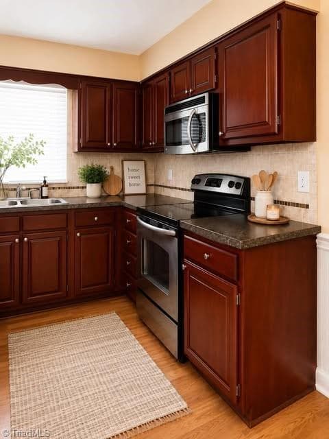 Stick/Site Built at 2308 Leeds Avenue, High Point NC 27265, photo 10 of 45