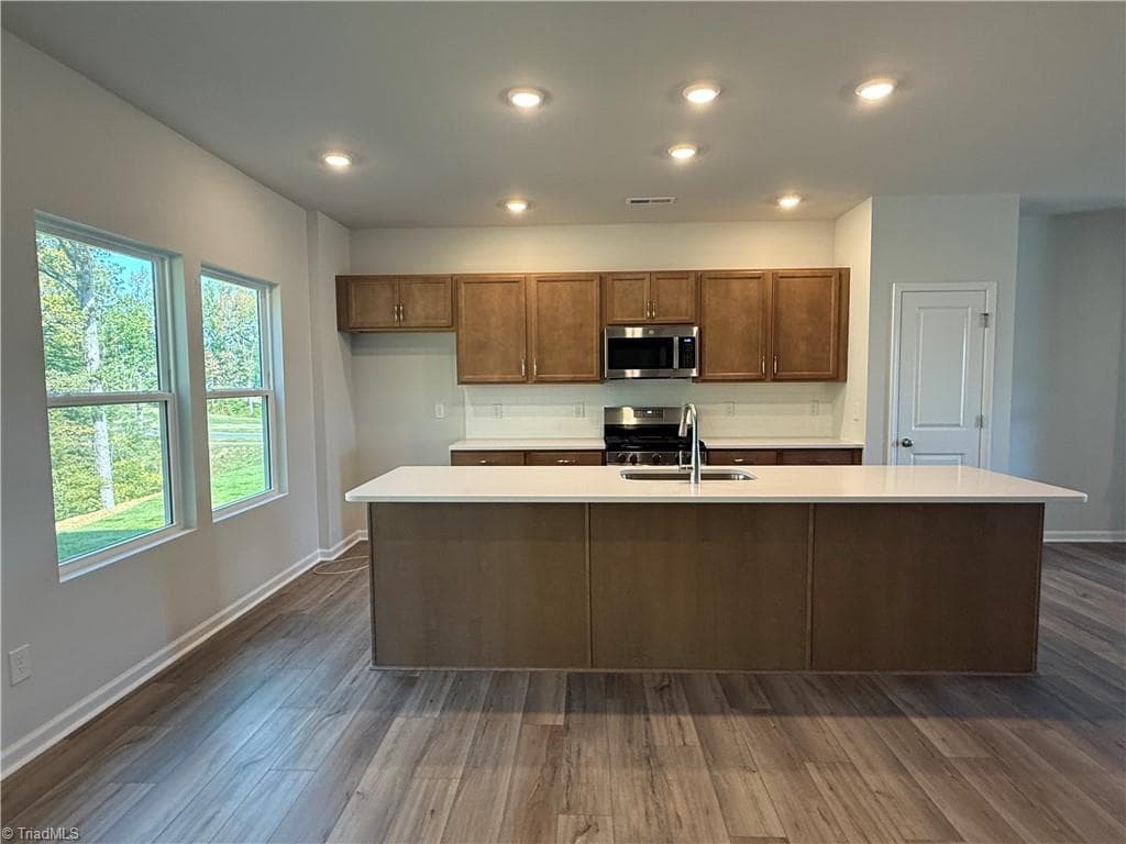 Stick/Site Built at 5862 Latigo Court, Clemmons NC 27012, photo 2 of 5