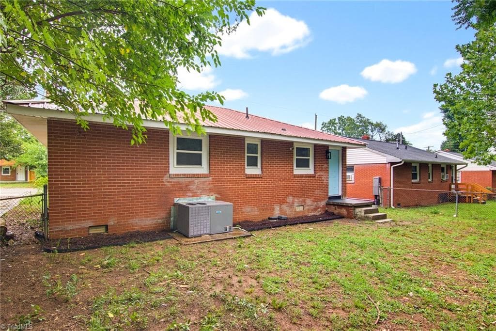 Stick/Site Built at 1022 Richland Street, High Point NC 27260, photo 22 of 24