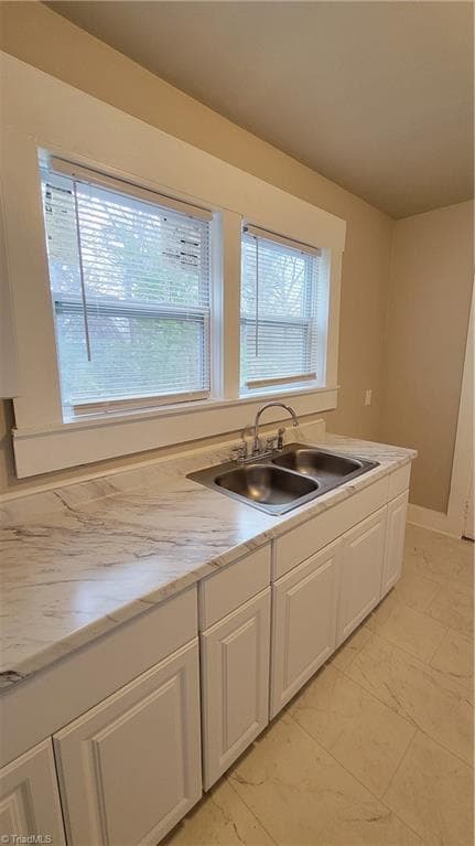 Stick/Site Built at 1009 Logan Street, Greensboro NC 27406, photo 6 of 30