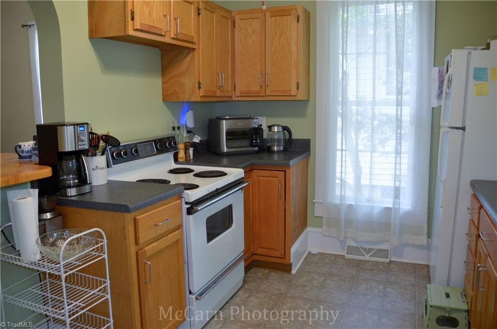 Stick/Site Built at 619 Laurel Street, Winston-Salem NC 27101, Winston-Salem, photo 20 of 34