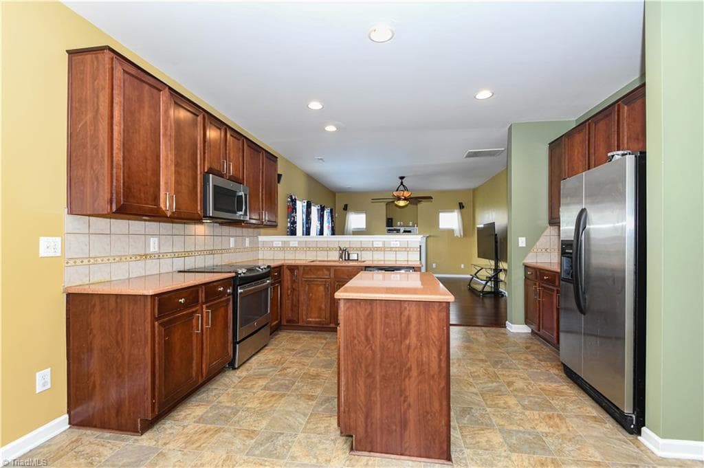 Stick/Site Built at 6317 Mary Lee Way, High Point NC 27265, photo 11 of 38