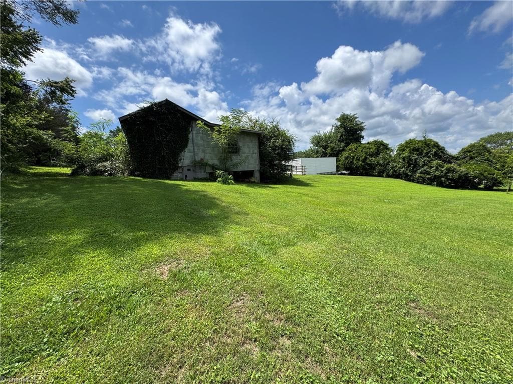 Stick/Site Built at 816 W Haymore Street, Mount Airy NC 27030, photo 20 of 34