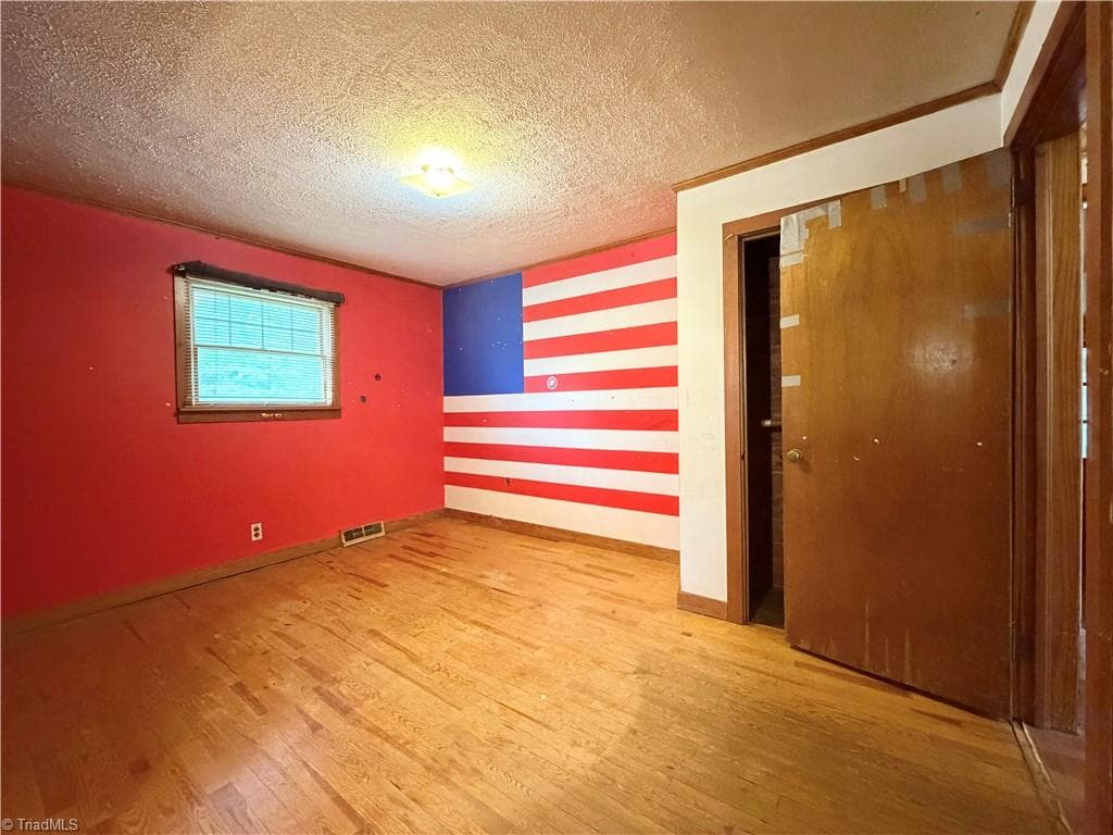 Stick/Site Built at 1940 Darwick Road, Winston-Salem NC 27127, Winston-Salem, photo 16 of 23