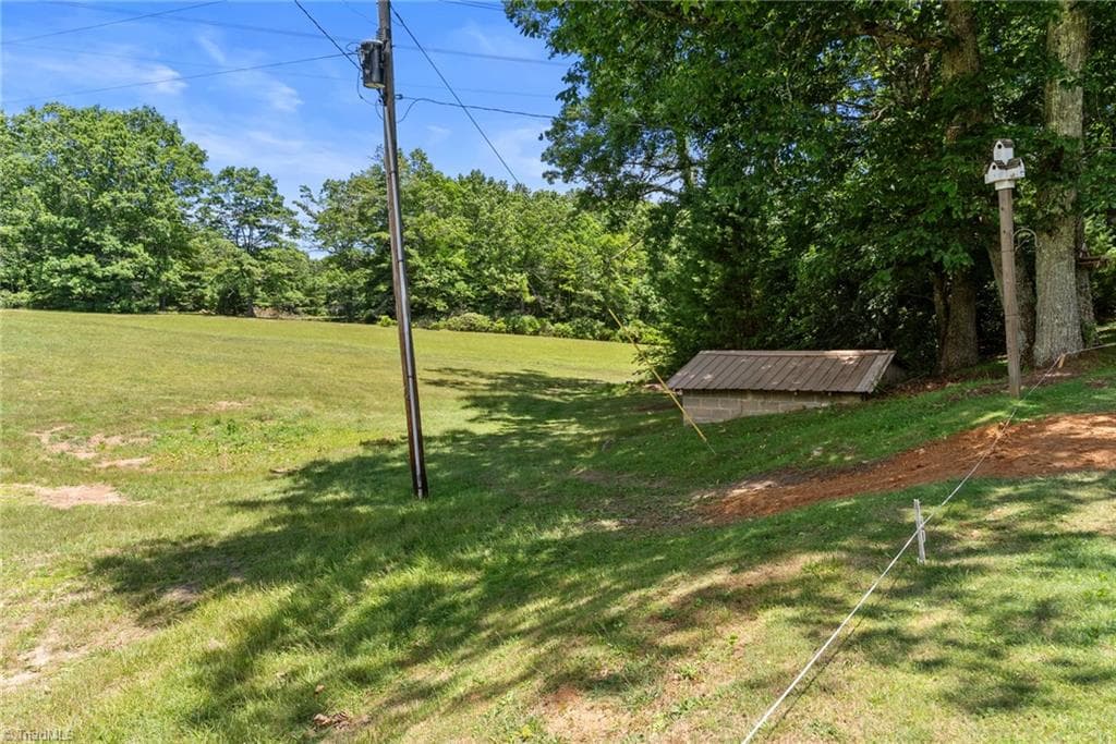 Stick/Site Built at 78 Stardust Lane, Glade Valley NC 28627, photo 6 of 32