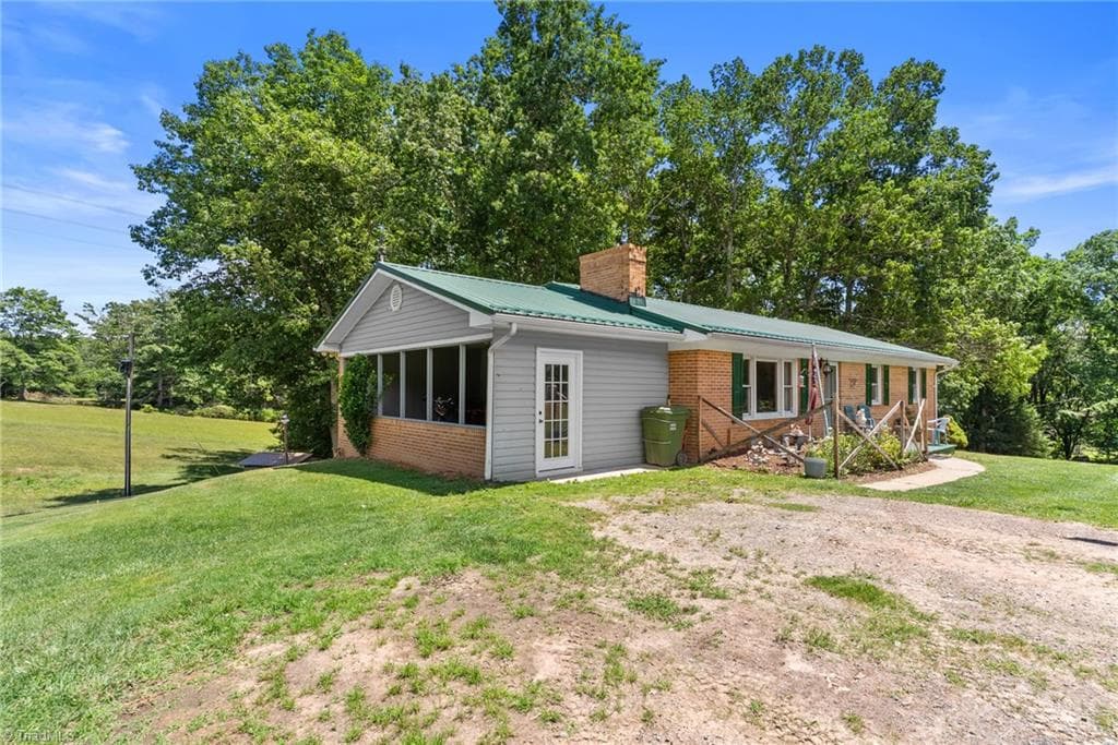78 Stardust Lane, Glade Valley NC 28627