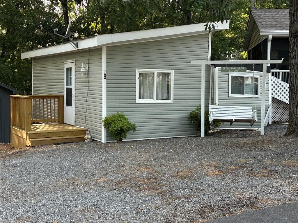 Manufactured Home at 162 Club House Drive, New London NC 28127, New London, photo 27 of 50
