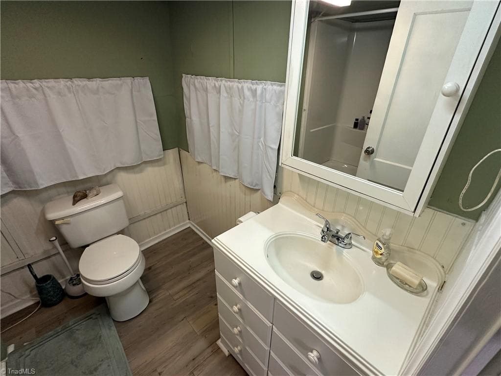 Manufactured Home at 162 Club House Drive, New London NC 28127, New London, photo 16 of 50