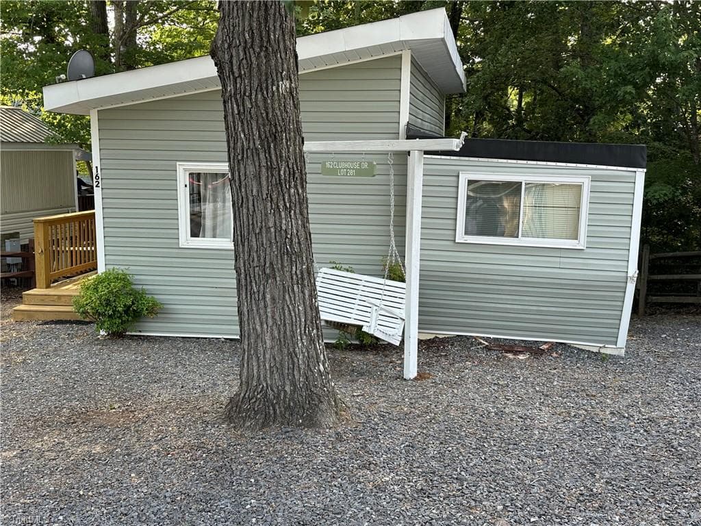 Manufactured Home at 162 Club House Drive, New London NC 28127, New London, photo 26 of 50