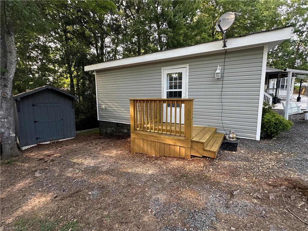 Manufactured Home at 162 Club House Drive, New London NC 28127, New London, photo 20 of 50