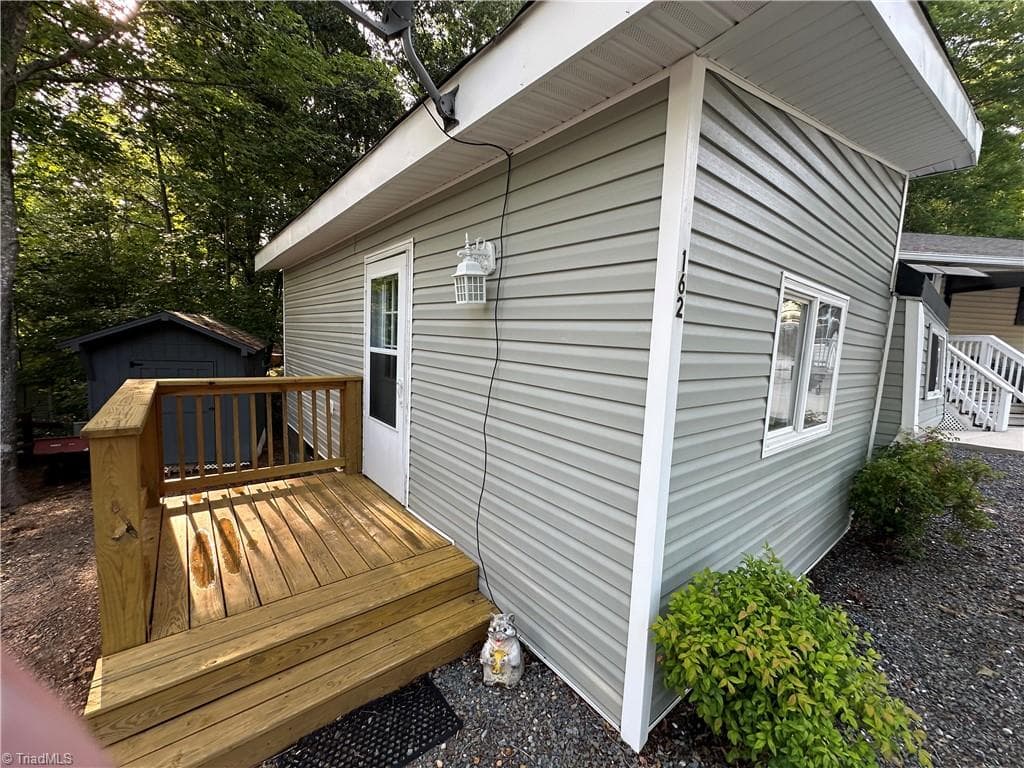 Manufactured Home at 162 Club House Drive, New London NC 28127, photo 19 of 50