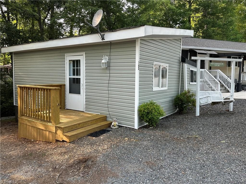 Manufactured Home at 162 Club House Drive, New London NC 28127, New London, photo 29 of 50