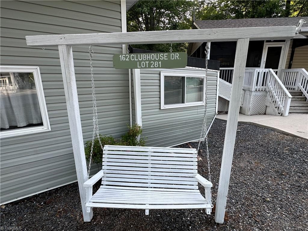 Manufactured Home at 162 Club House Drive, New London NC 28127, photo 25 of 50