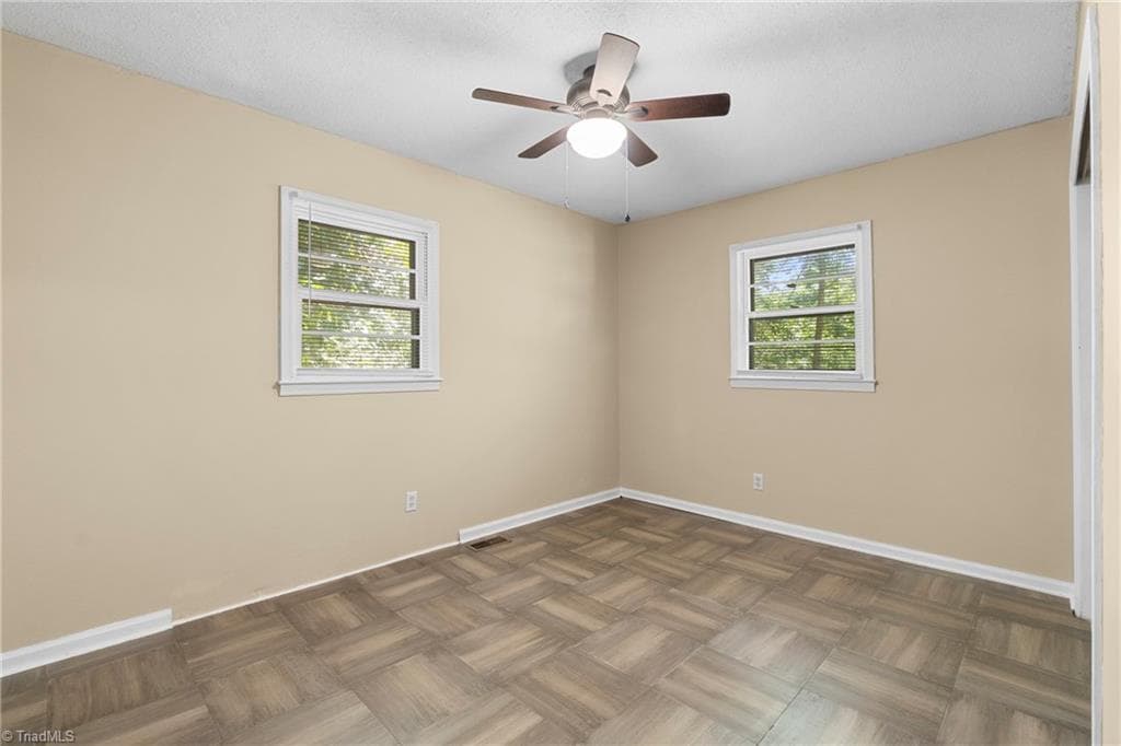 Stick/Site Built at 3622 Lower Lake Road, Thomasville NC 27360, photo 16 of 28