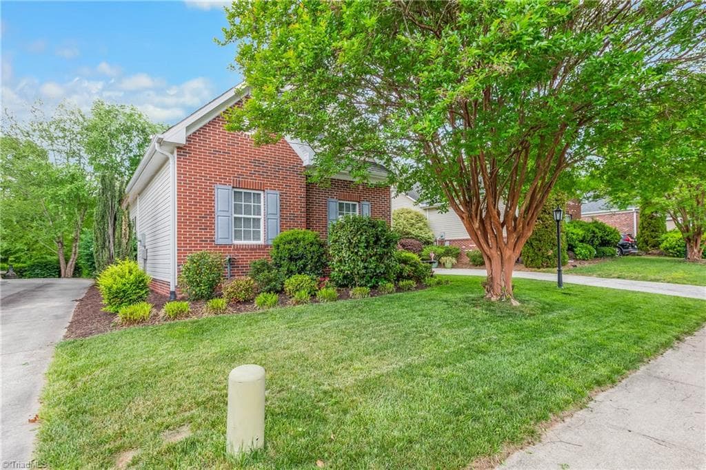 Stick/Site Built at 6604 Springfield Village Lane, Clemmons NC 27012, photo 2 of 31
