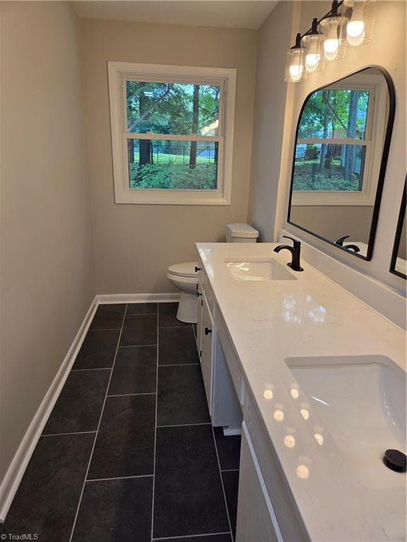 Stick/Site Built at 701 Willowmoore Avenue, Thomasville NC 27360, photo 18 of 32