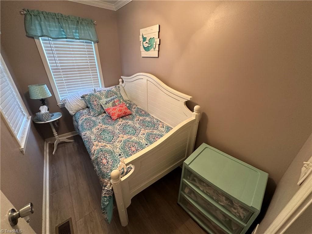 Manufactured Home at 138 Marina Drive, New London NC 28127, photo 24 of 50