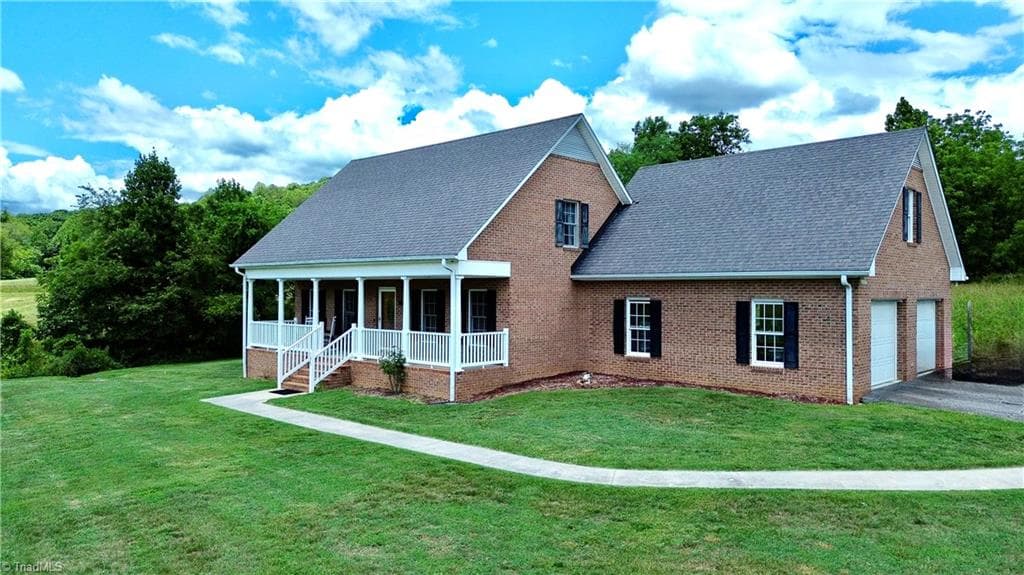 Stick/Site Built at 198 Captain Day Road, Ronda NC 28670, photo 3 of 28