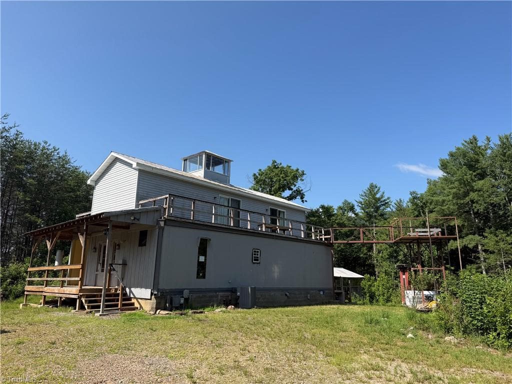 Stick/Site Built at 2668 Reedy Branch Road, Purlear NC 28665, photo 41 of 45