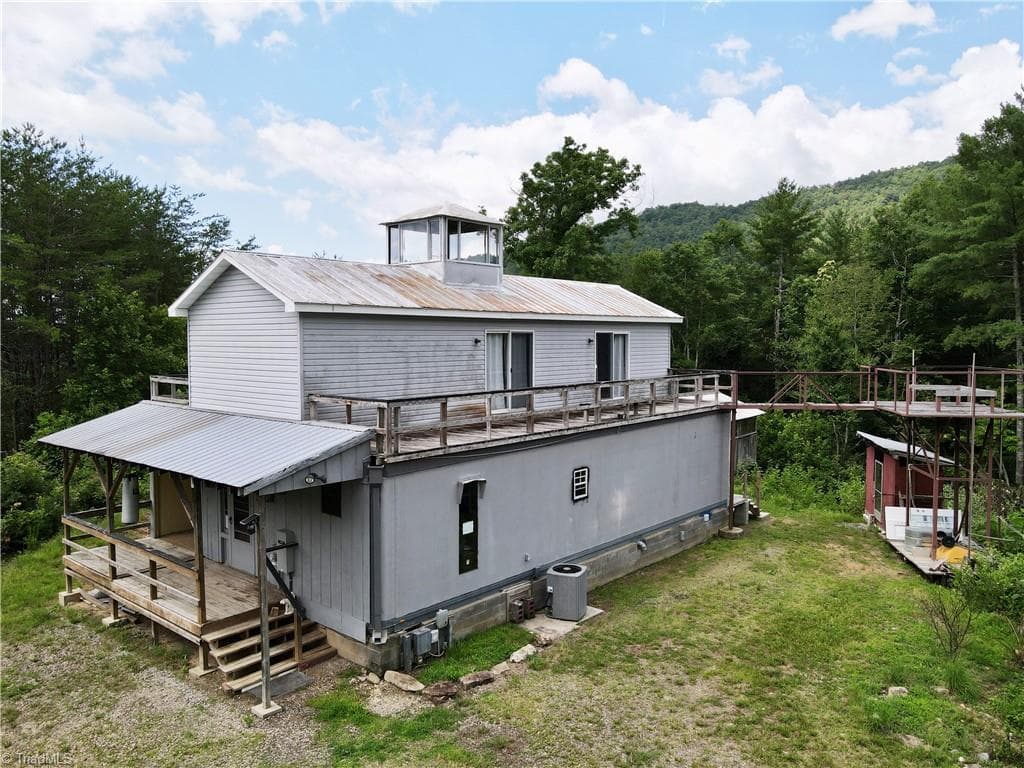 Stick/Site Built at 2668 Reedy Branch Road, Purlear NC 28665, photo 44 of 45