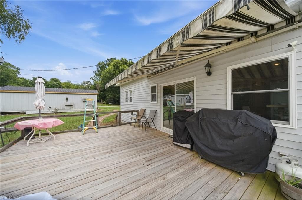 Stick/Site Built at 14725 Elkin Highway 268, Ronda NC 28670, photo 32 of 36