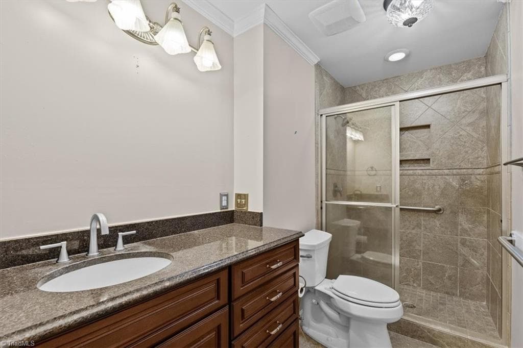 Stick/Site Built at 4721 Ramblewood Drive, Greensboro NC 27406, photo 26 of 44