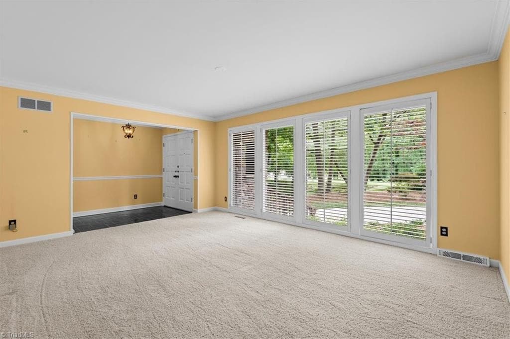 Stick/Site Built at 4721 Ramblewood Drive, Greensboro NC 27406, photo 11 of 44