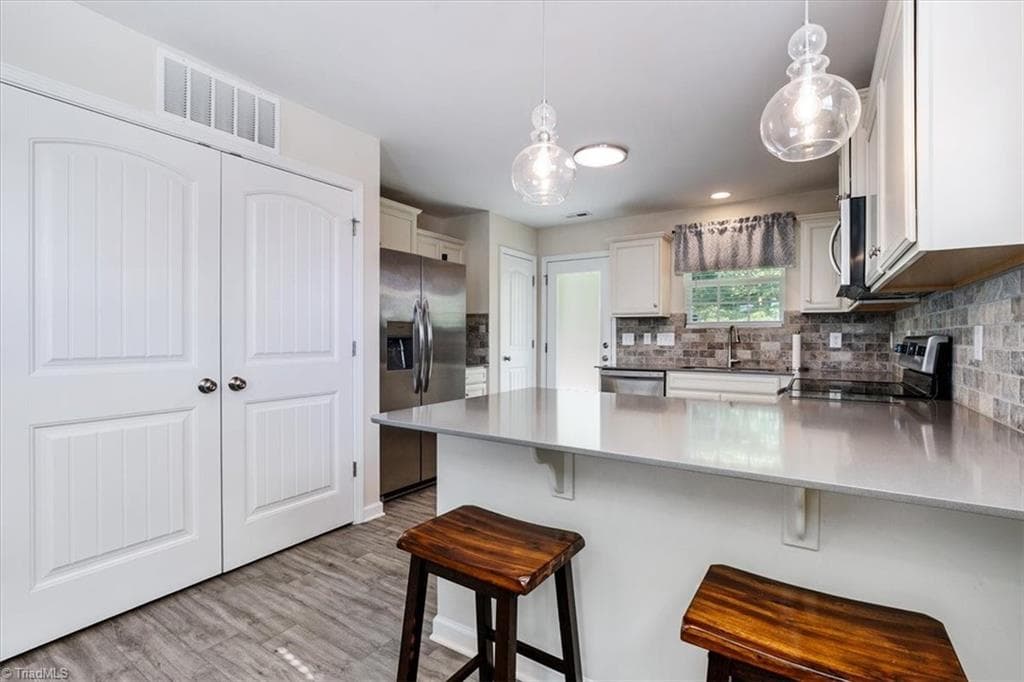 Stick/Site Built at 3807 Copperfield Court, High Point NC 27265, photo 12 of 38