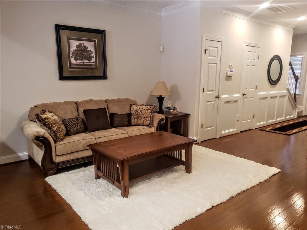 Stick/Site Built at 726 Sterling Brooke Court, Winston-Salem NC 27103, Winston-Salem, photo 5 of 30