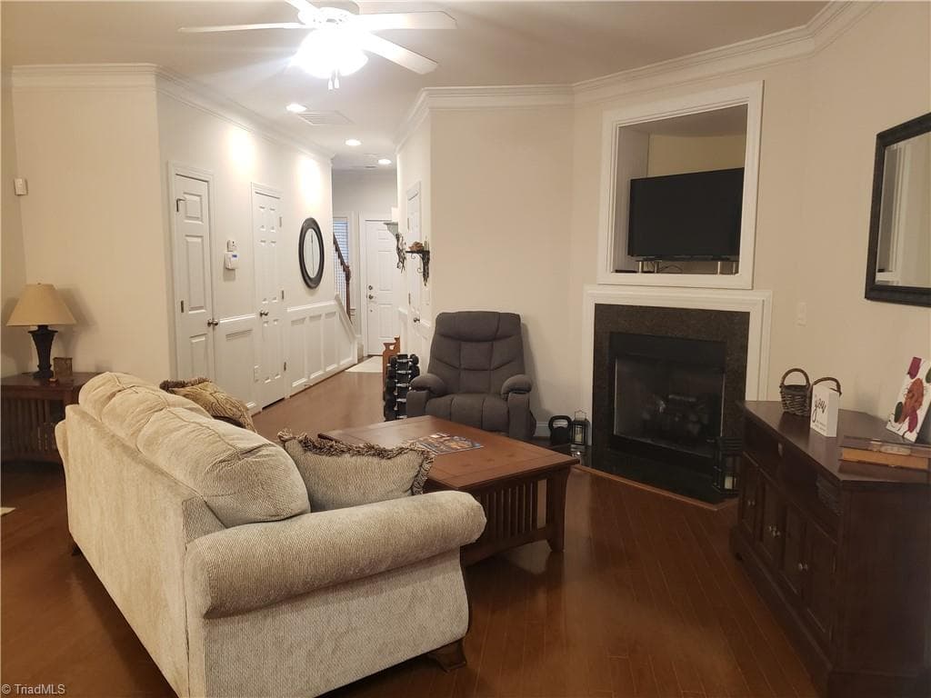 Stick/Site Built at 726 Sterling Brooke Court, Winston-Salem NC 27103, Winston-Salem, photo 8 of 30