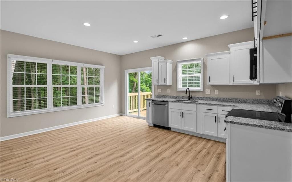 Stick/Site Built at 655 Woodland Circle, Asheboro NC 27203, photo 9 of 23