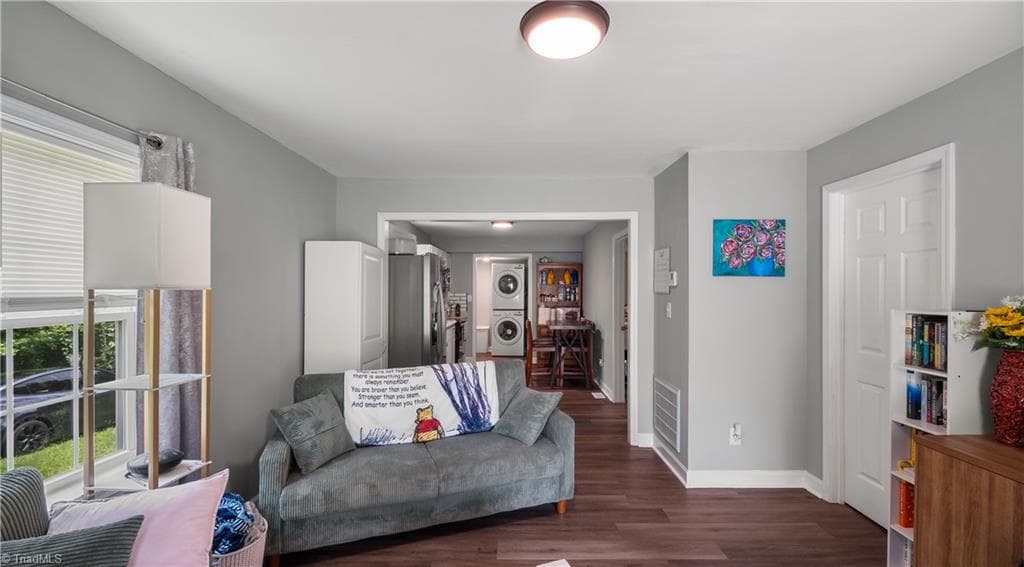 Stick/Site Built at 1111 Brentwood Street, High Point NC 27260, photo 11 of 33