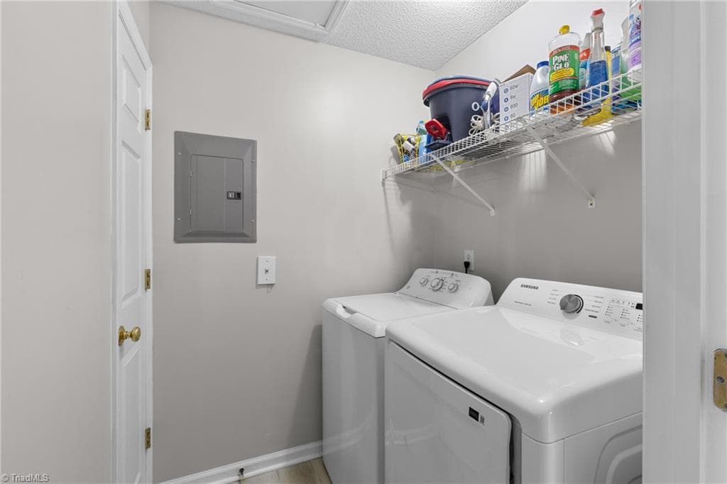 Stick/Site Built at 633 Ivy Glen Drive, Winston-Salem NC 27127, Winston-Salem, photo 14 of 22