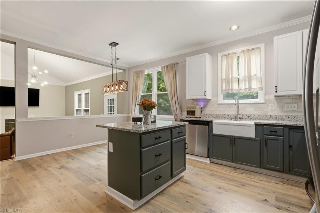 Stick/Site Built at 4212 Brentonshire Lane, High Point NC 27265, photo 13 of 45