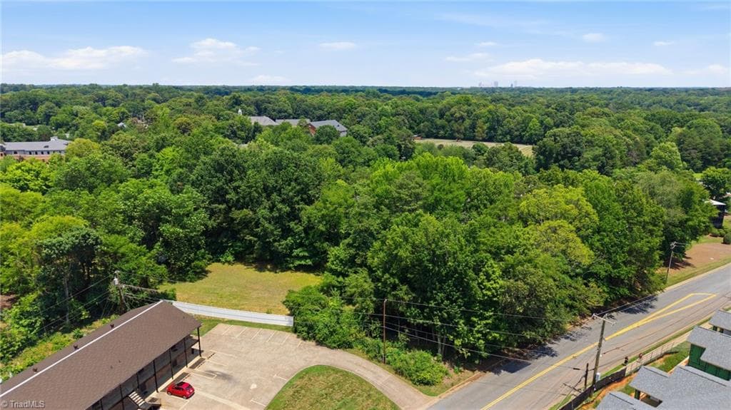 Remarks at 4105 Old Vineyard Road, Winston-Salem NC 27104, Winston-Salem, photo 11 of 52