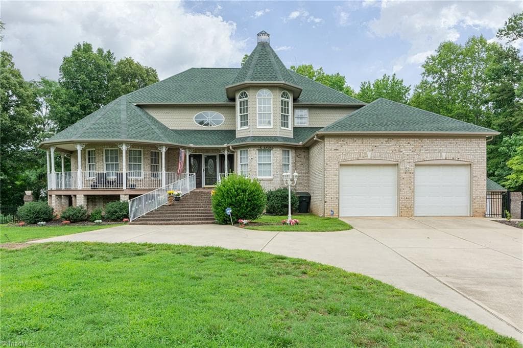 2403 Brewington Sibert Place, Greensboro NC 27406