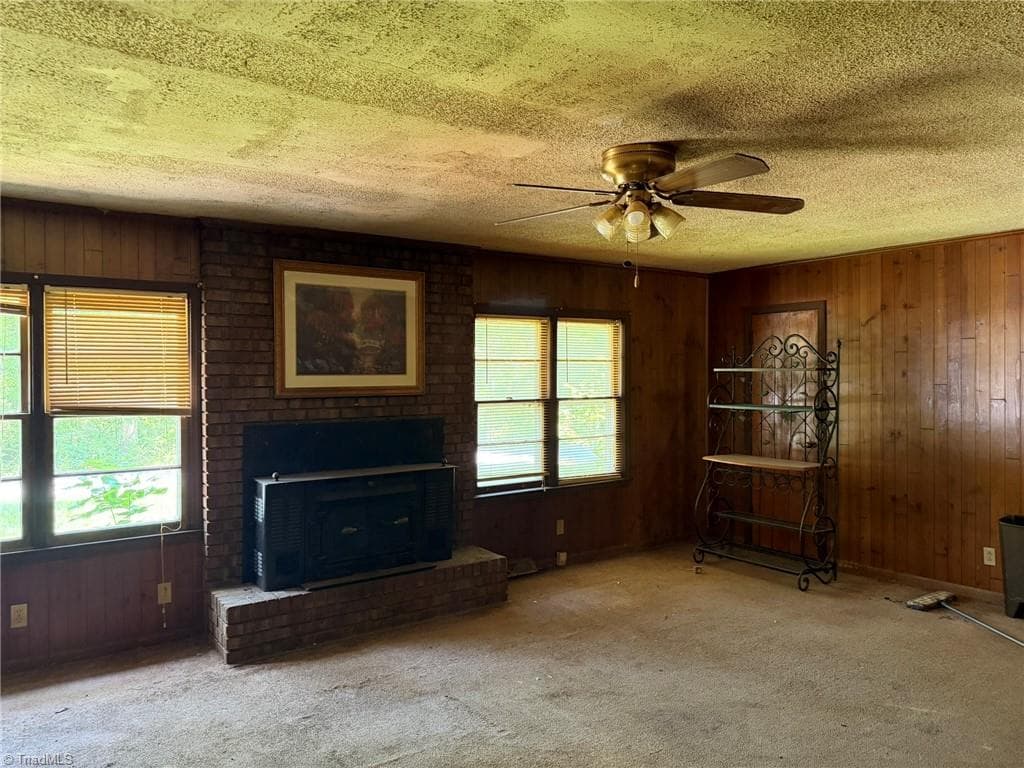 Stick/Site Built at 546 Sink Lake Road, High Point NC 27265, photo 2 of 14