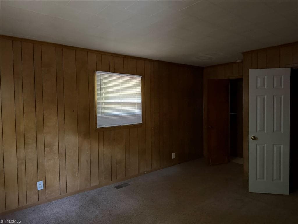 Stick/Site Built at 546 Sink Lake Road, High Point NC 27265, photo 13 of 14