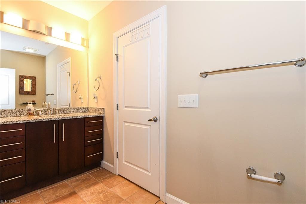 Stick/Site Built at 201 N Elm Street # 908, Greensboro NC 27401, photo 34 of 42