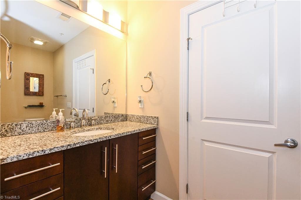 Stick/Site Built at 201 N Elm Street # 908, Greensboro NC 27401, photo 33 of 42